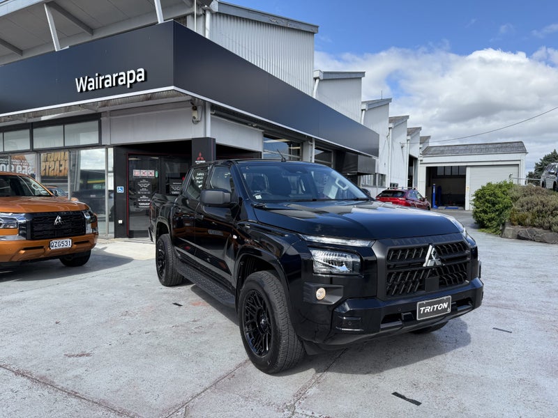 2025 Mitsubishi Triton DC GLX 4WD 6At