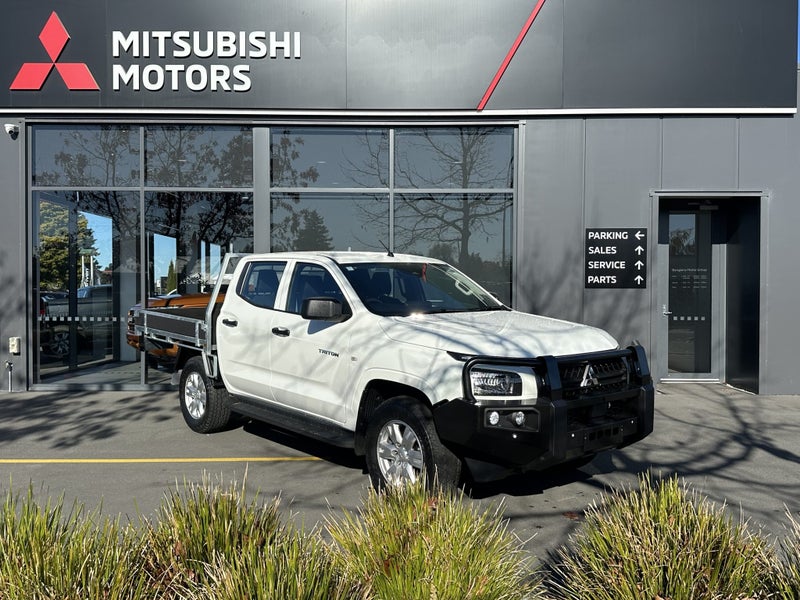 2025 Mitsubishi Triton DC GLX 4WD Farmpack - Fa...