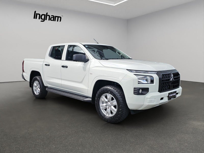 2025 Mitsubishi Triton DC GLX 6AT 2.4DT/6AT