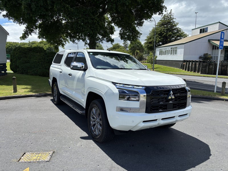 2025 Mitsubishi Triton DC GLXR 4WD 6AT 2.4D AUT...