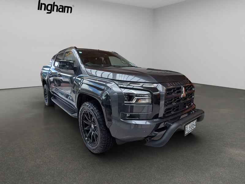 2025 Mitsubishi Triton DC GSR 4WD 6AT 2.4DT