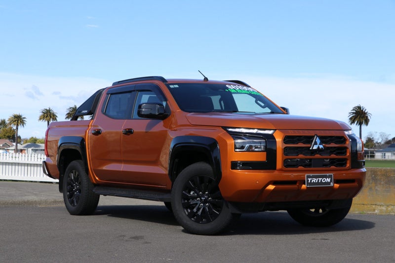2025 Mitsubishi Triton DC VRX 4WD 6AT