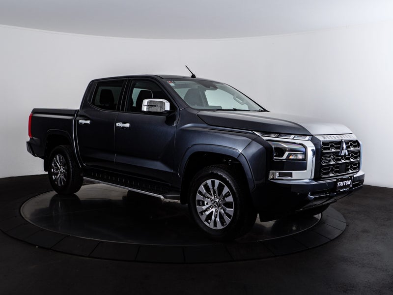 2025 Mitsubishi Triton DC WS 2.4D GLXR 4WD 6AT