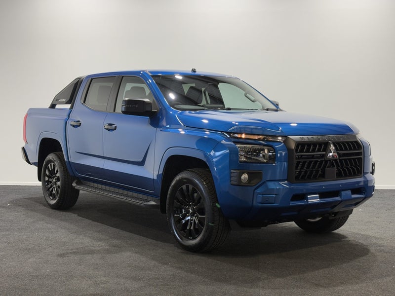 2025 Mitsubishi Triton DC WS 2.4D GLXS 4WD 6AT