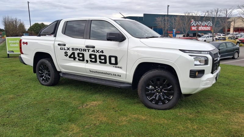 2025 Mitsubishi Triton DC WS 2.4D GLXS 4WD 6AT