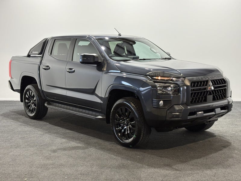 2025 Mitsubishi Triton DC WS 2.4D GLXS 4WD 6AT