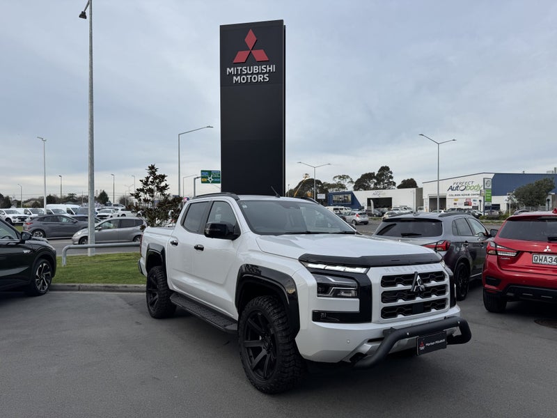 2025 Mitsubishi Triton DC WS 2.4D VRX 4WD 6AT