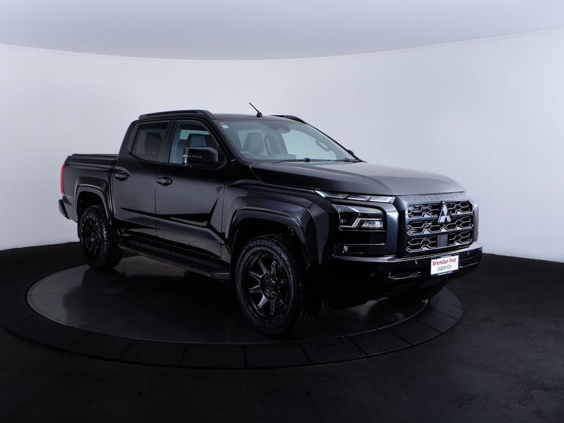 2025 Mitsubishi Triton DC WS 2.4D VRX 4WD 6AT