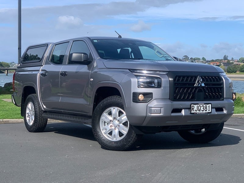 2025 Mitsubishi Triton GLX 4WD 2.4L Bi-Turbo Di...