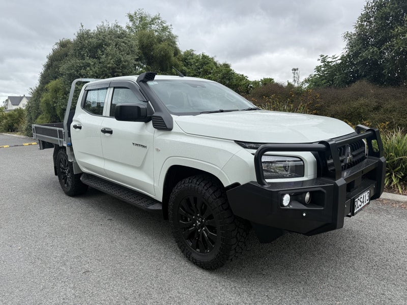 2025 Mitsubishi Triton GLX 4x4 - RURAL READY