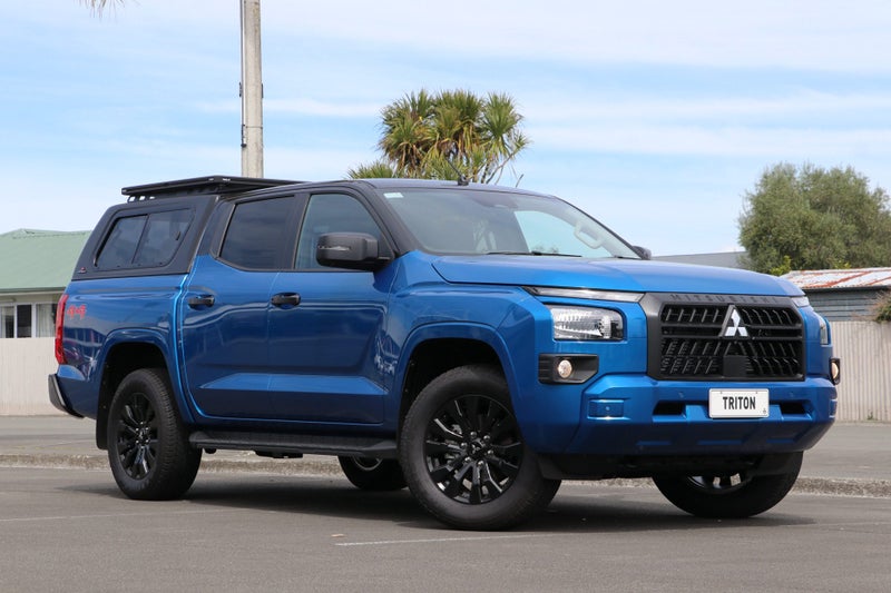 2025 Mitsubishi Triton GLX SPORT 4WD AUTO