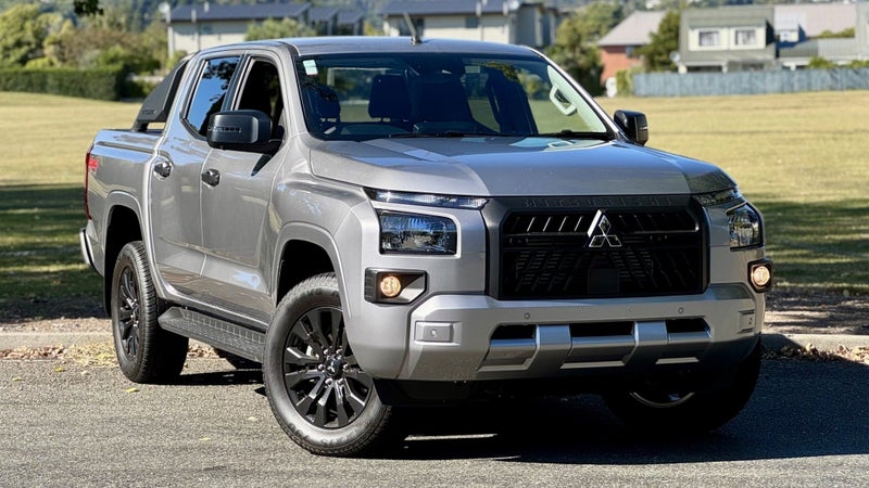 2025 Mitsubishi Triton GLX SPORT - DEMO SPECIAL