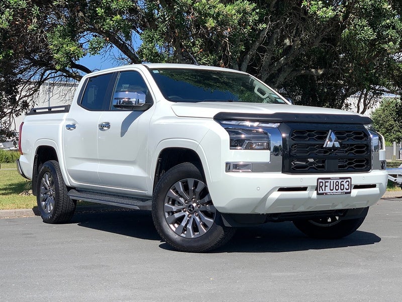 2025 Mitsubishi Triton GLXR 2.4L Bi-Turbo Diesel