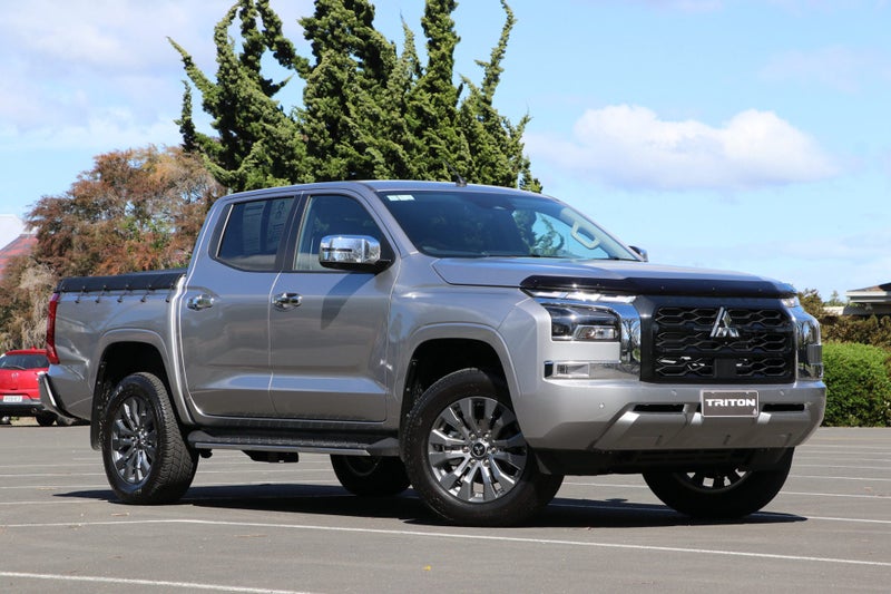 2025 Mitsubishi Triton GLXR 4WD AUTO