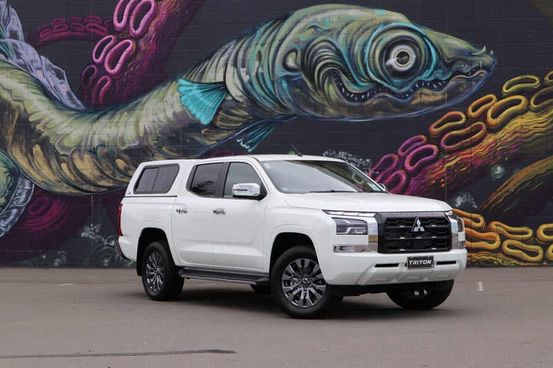 2025 Mitsubishi Triton GLXR 4WD AUTO