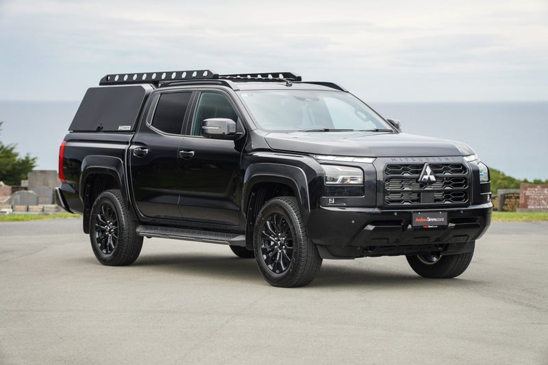 2025 Mitsubishi Triton VRX 2WD 6-sp auto