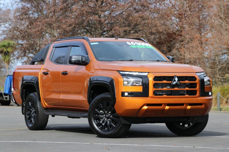 2025 Mitsubishi Triton VRX 4WD 6AT