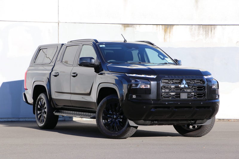 2025 Mitsubishi Triton VRX 4WD Auto