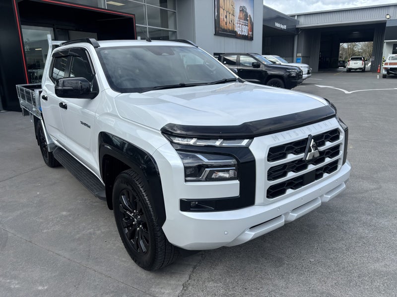 2025 Mitsubishi Triton VRX 4WD F/D
