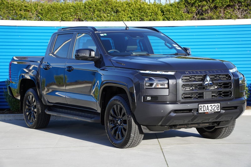2025 Mitsubishi Triton VRX 4x4 6-sp auto