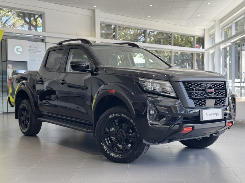 2025 Nissan Navara PRO-4X 2.3D/4WD/7AT