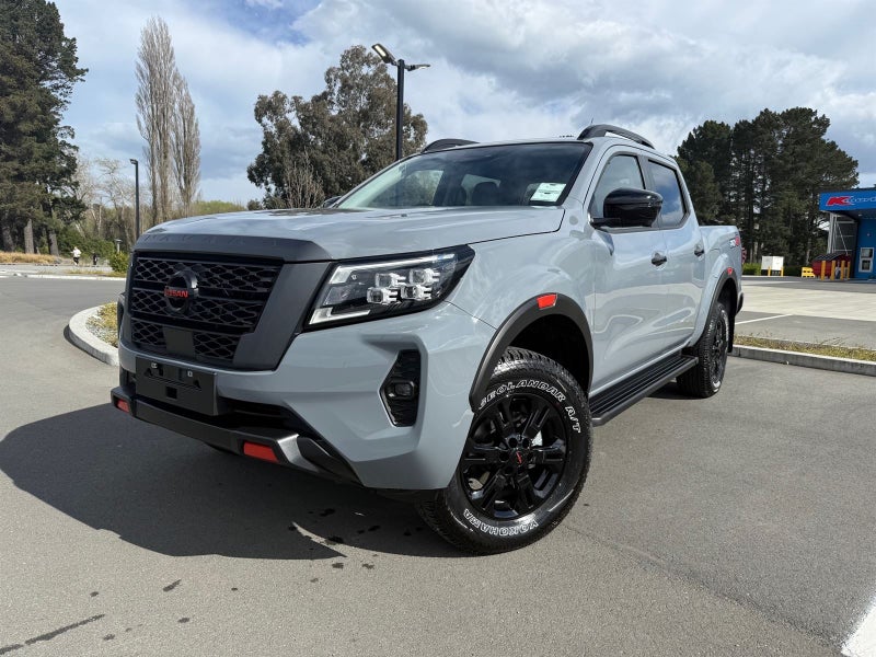 2025 Nissan Navara PRO-4X 4WD 2.3 Double Cab 7Auto