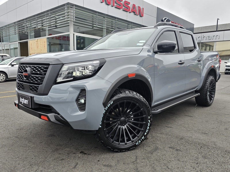2025 Nissan Navara PRO-4X BLACK EDITION