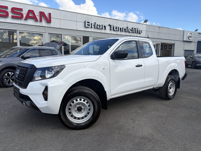 2025 Nissan Navara SL King Cab 4WD