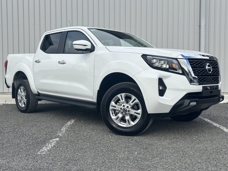 2025 Nissan Navara ST 4WD