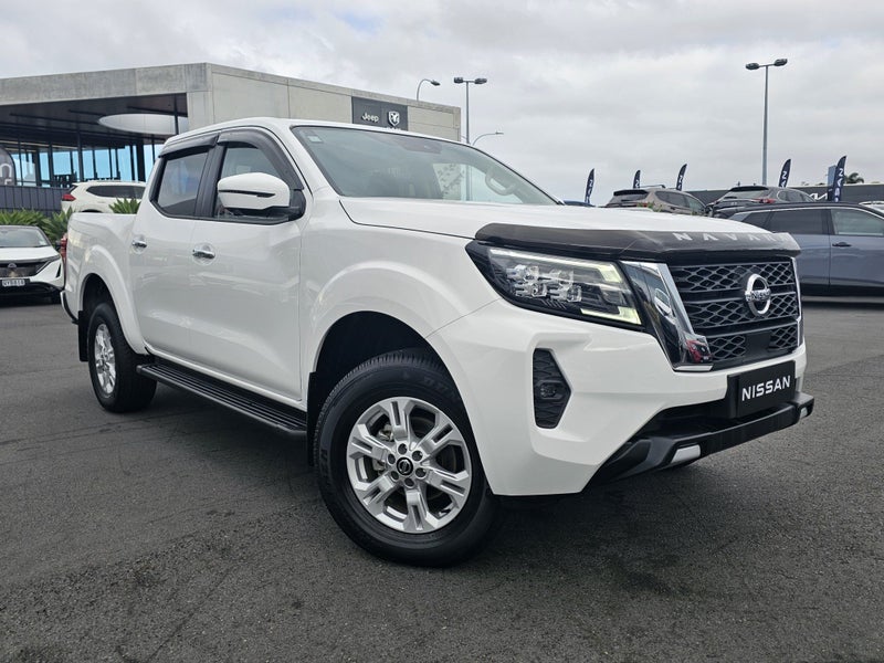 2025 Nissan Navara ST 4WD AUTO