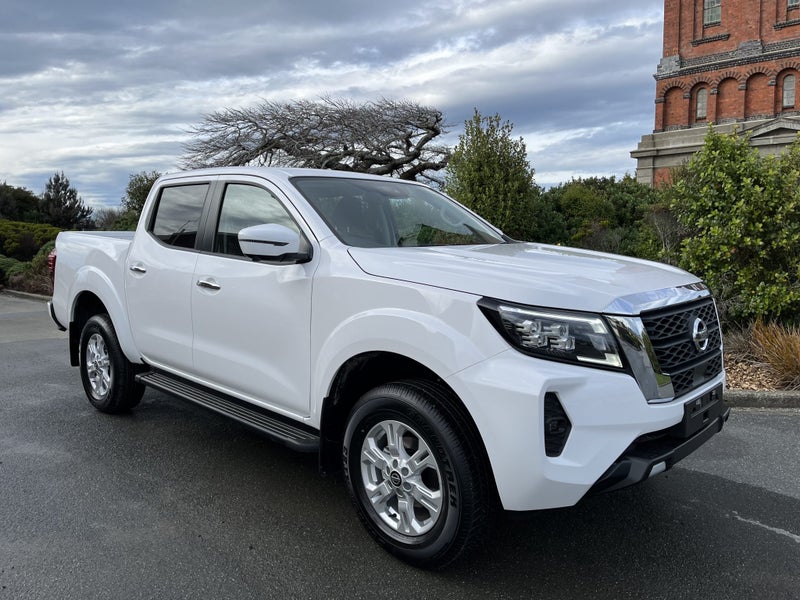 2025 Nissan Navara ST 4WD D/C Auto