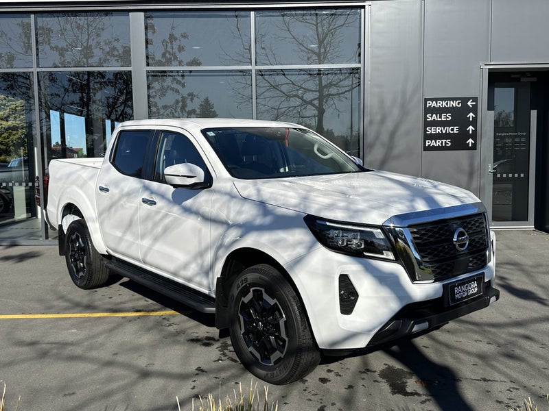 2025 Nissan Navara St-X 2.3D/4Wd/7At -