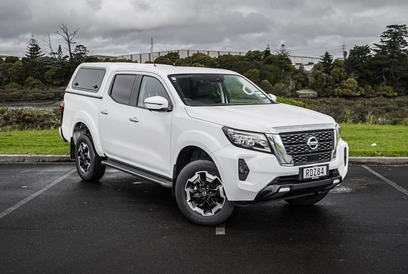 2025 Nissan Navara ST-X 2.3D/4Wd/7At