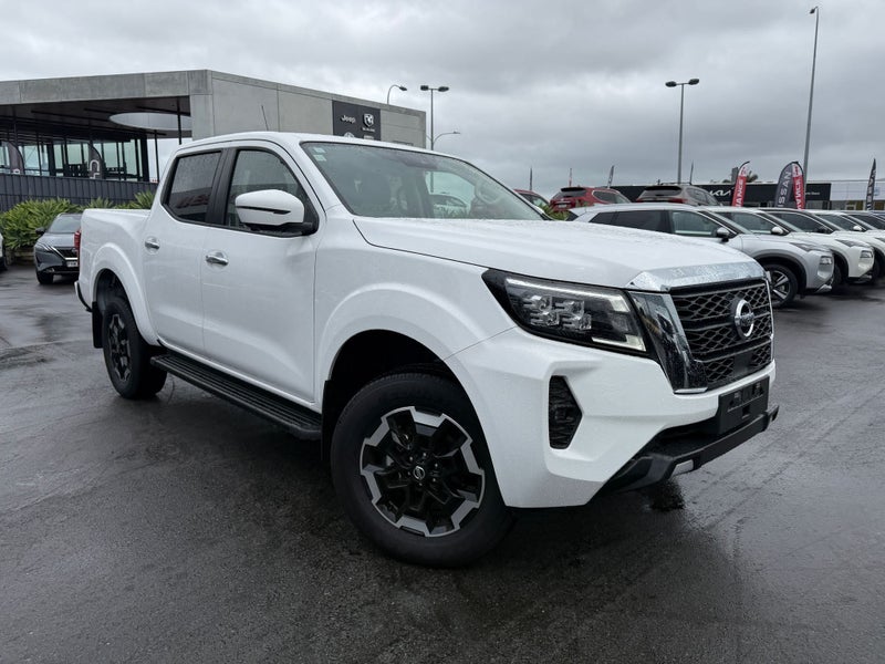 2025 Nissan Navara ST-X 4WD AUTO