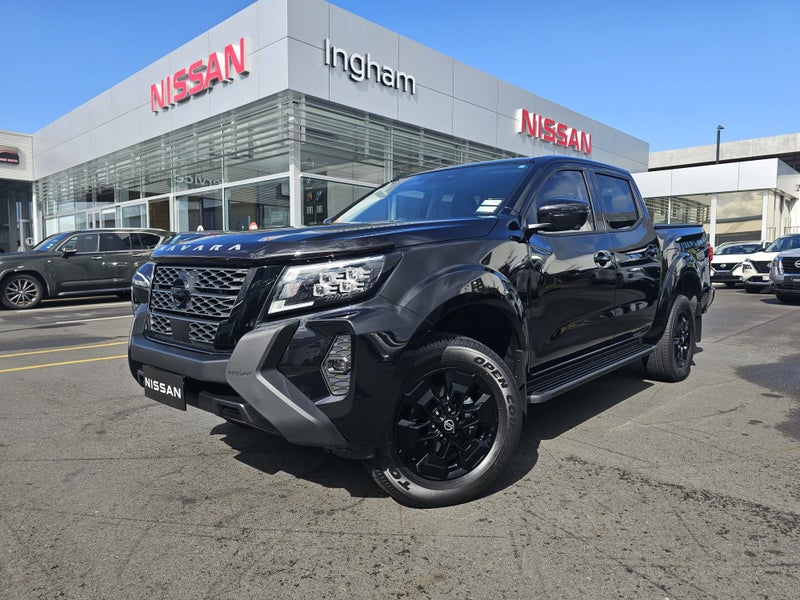 2025 Nissan Navara ST-X 4WD BLACK EDITION