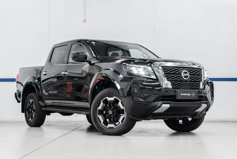 2025 Nissan Navara ST-X 4WD TOP SPEC