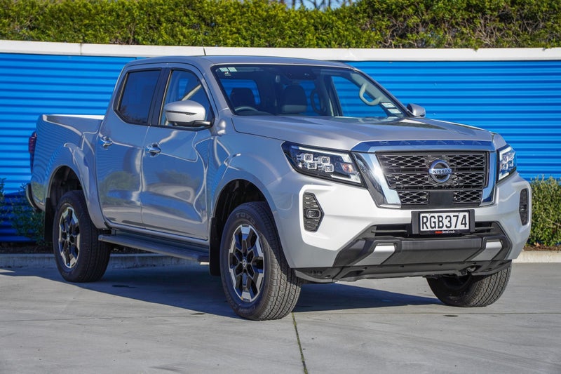 2025 Nissan Navara ST-X 4x4 auto