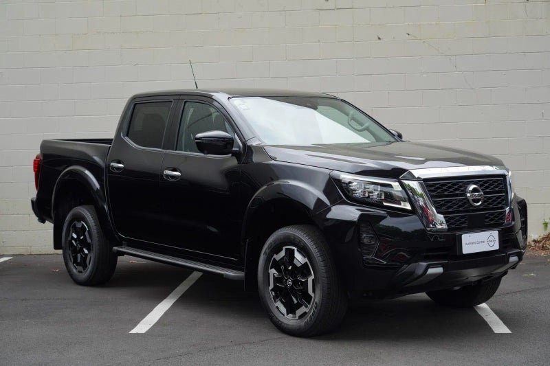 2025 Nissan Navara ST-X 4x4 auto