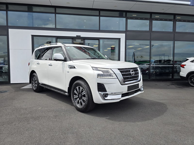 2025 Nissan Patrol TI-L 5.6P/4WD/7AT