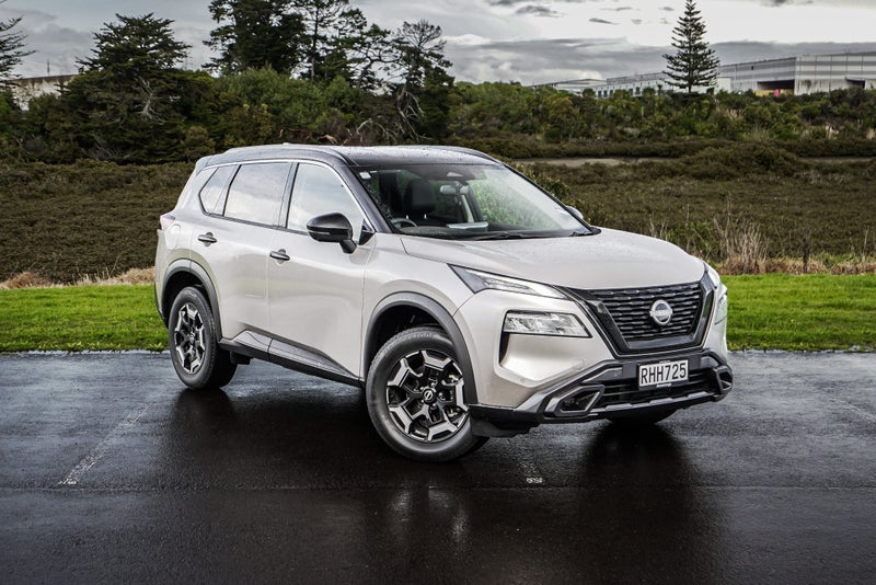 2025 Nissan X-Trail N-Trek 2.5P/4Wd/Cvt