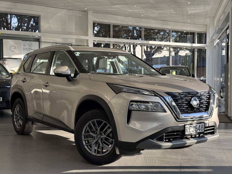 2025 Nissan X-Trail St 2.5P/4Wd/Cvt
