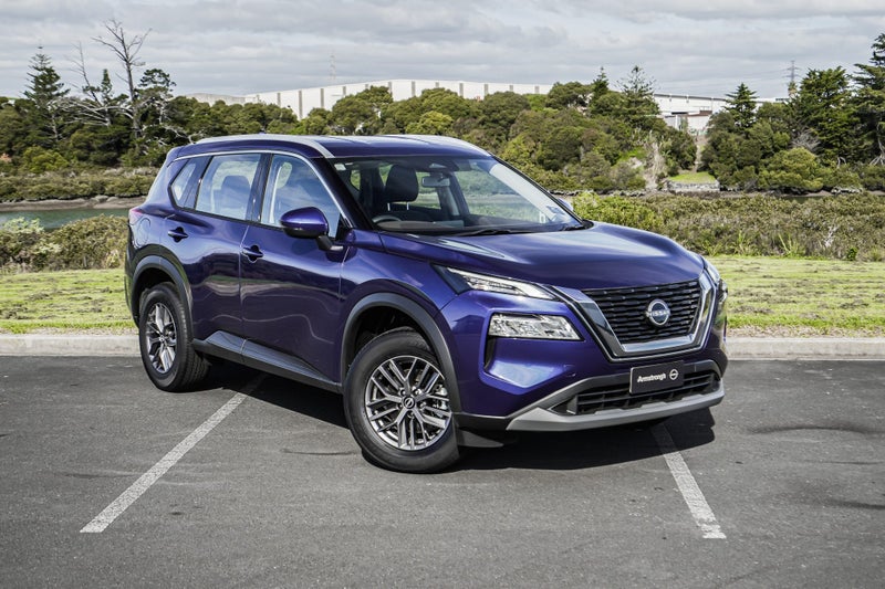 2025 Nissan X-Trail ST 2.5P/4Wd/Cvt