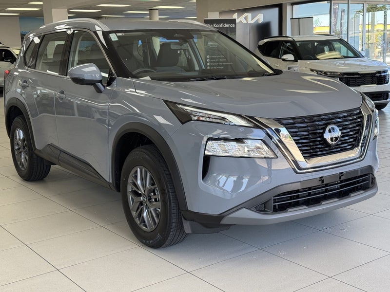 2025 Nissan X-Trail St 2.5P/Cvt
