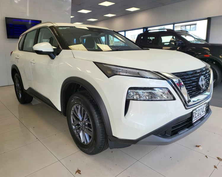 2025 Nissan X-Trail ST