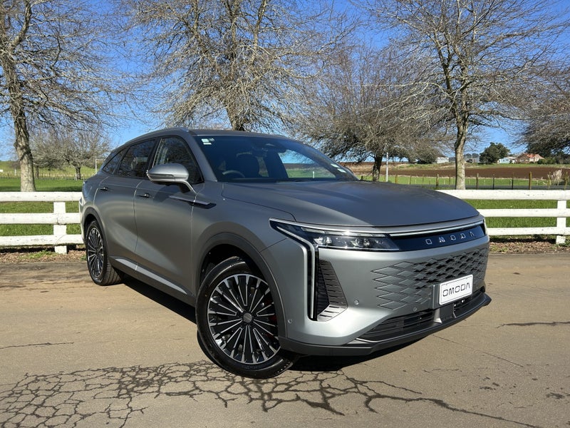 2025 Omoda 9 O9 1.5L PHEV Auto