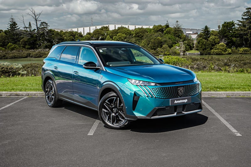 2025 Peugeot 5008 Gt Mhev 1.2Pmht/6Hd