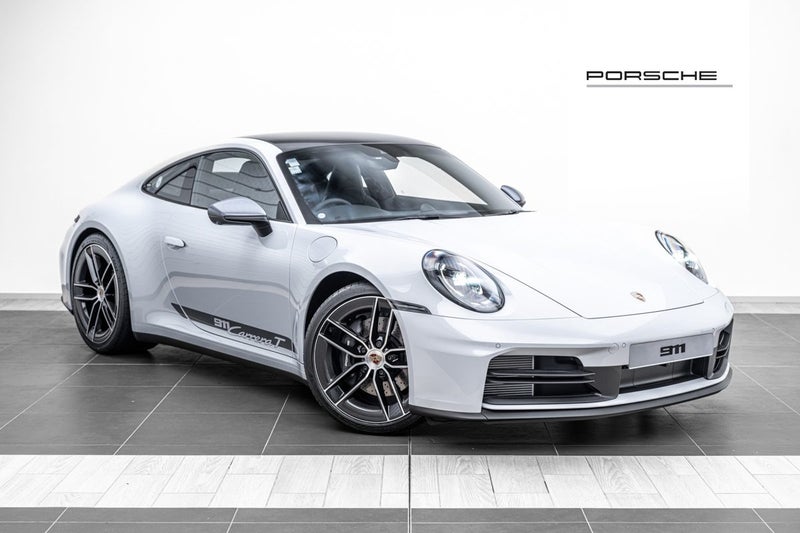 2025 Porsche 911 CARRERA T