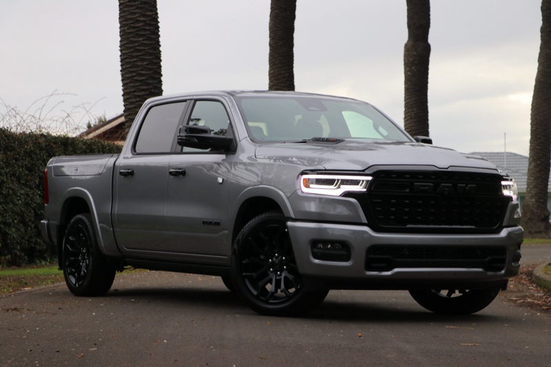 2025 Ram 1500 DT LIMITED I6 RB NIGHT EDITION