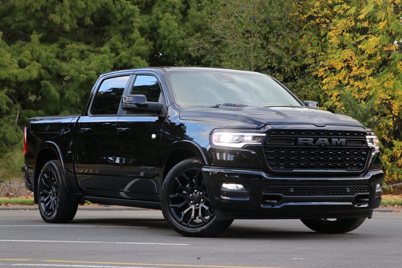 2025 Ram 1500 DT LIMITED I6 RB NIGHT EDITION