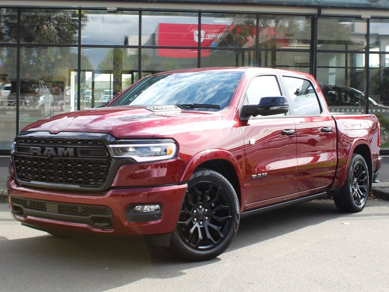 2025 Ram 1500 Limited I6 RB Night